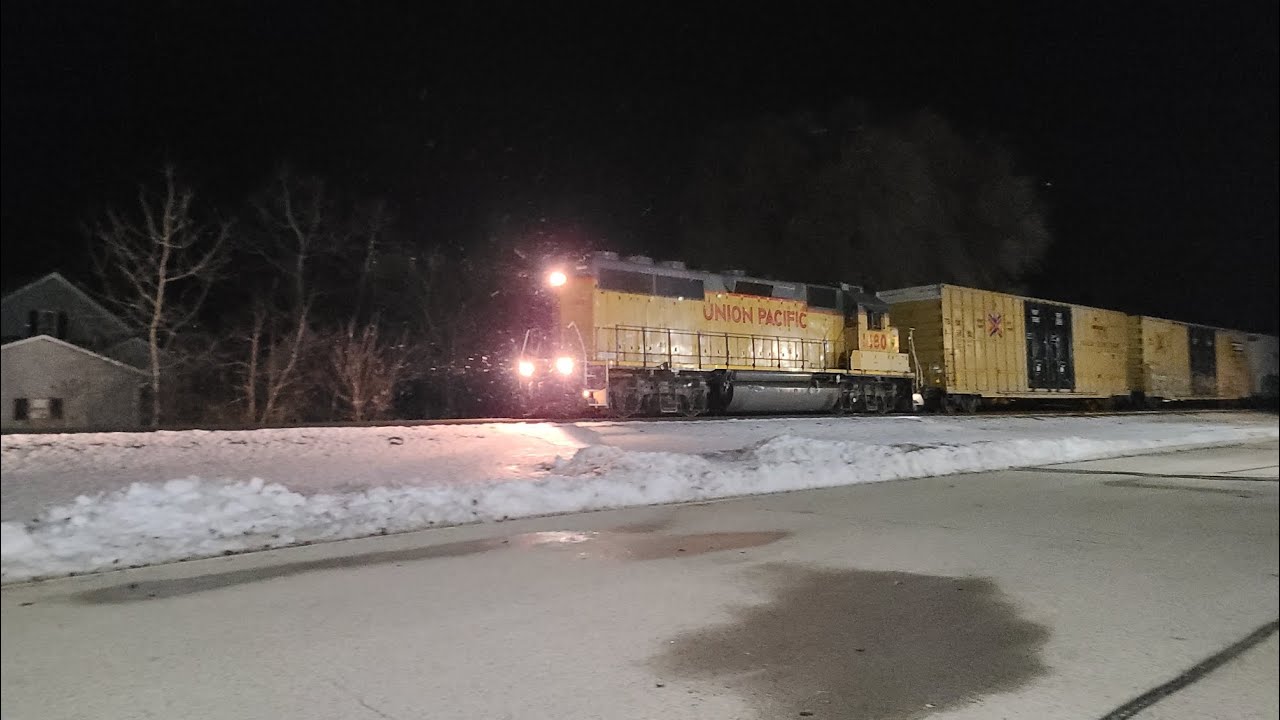 UP 1480 on LBU53-18 Southbound 12-18-2025