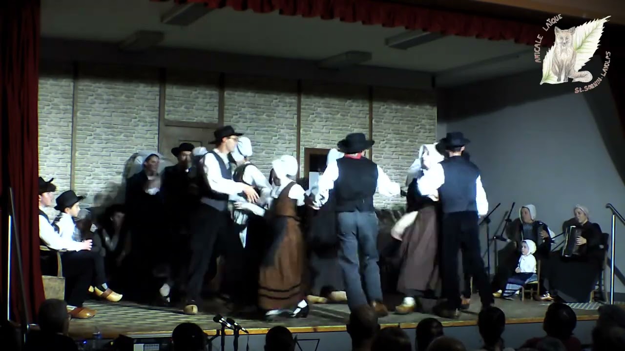 La chaine vals&eacute;e - Danse folklorique du Limousin