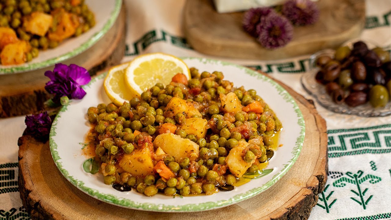 Греческое рагу из зеленого горошка и картофеля: Аракас Ладерос