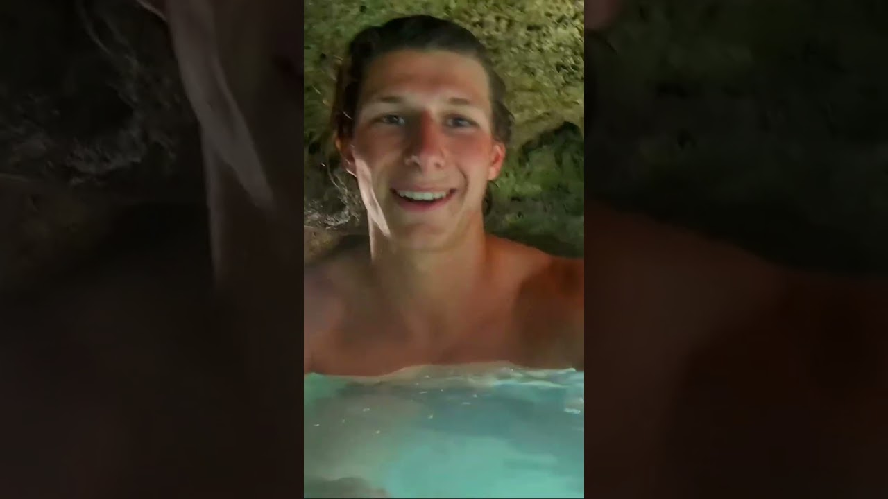 Mermaid Caves In Hawaii ￼