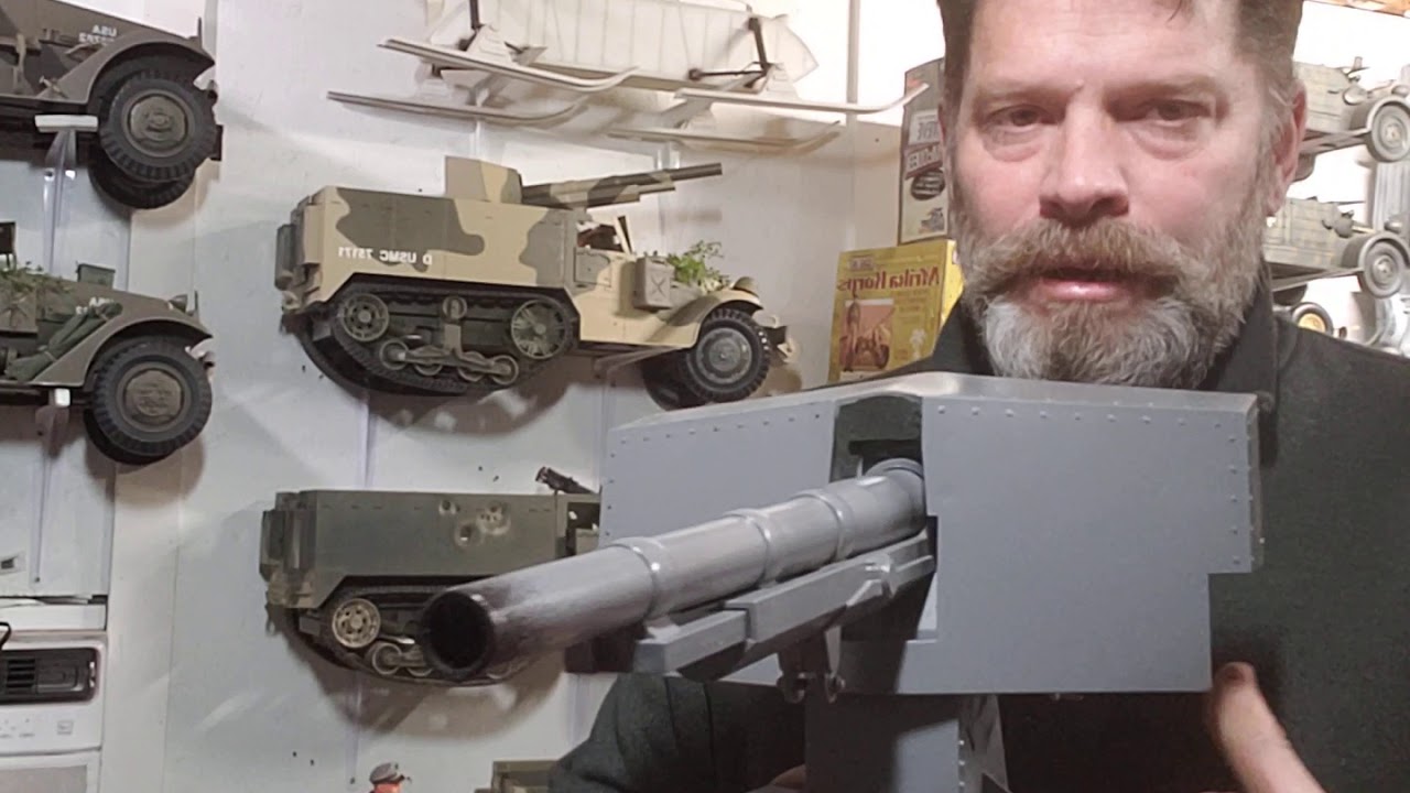 1:6 WWII Halftrack sleeper.