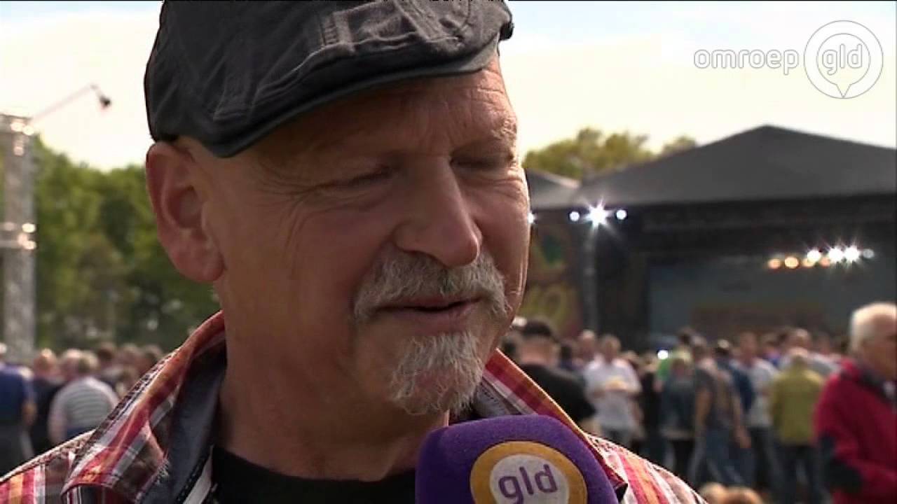 Normaal viert een feestje, 40 jaar Bennie Jolink