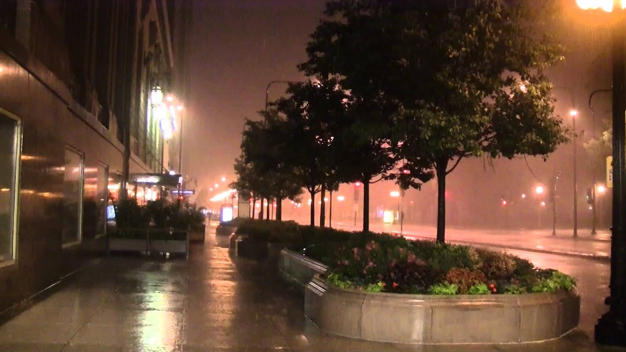 A Severe Thunderstorm in Chicago 6/30/14