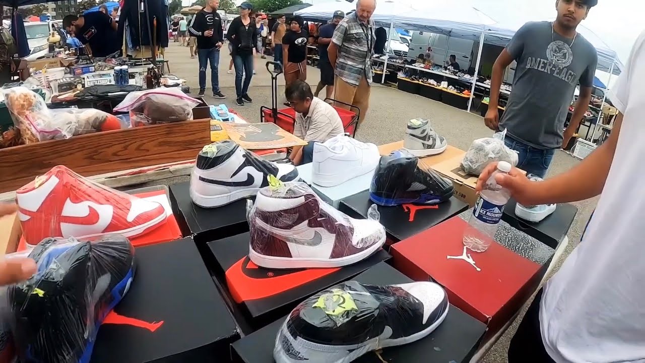 STEALS AND DEALS AT CHICAGO FLEA MARKET