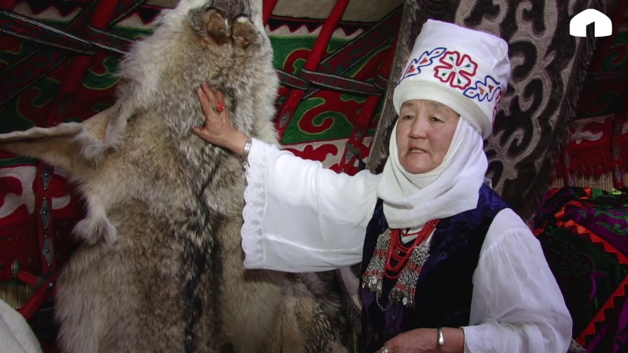 Улуу Мурас /  Боз үй жасалгасы / Эпчи жактагы буюм-тайымдар / 2019