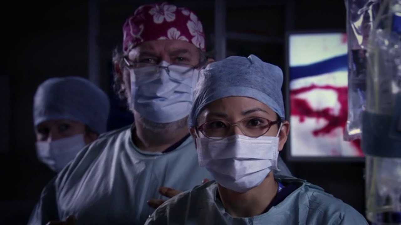 Holby City s15 e24 Hanssen scenes