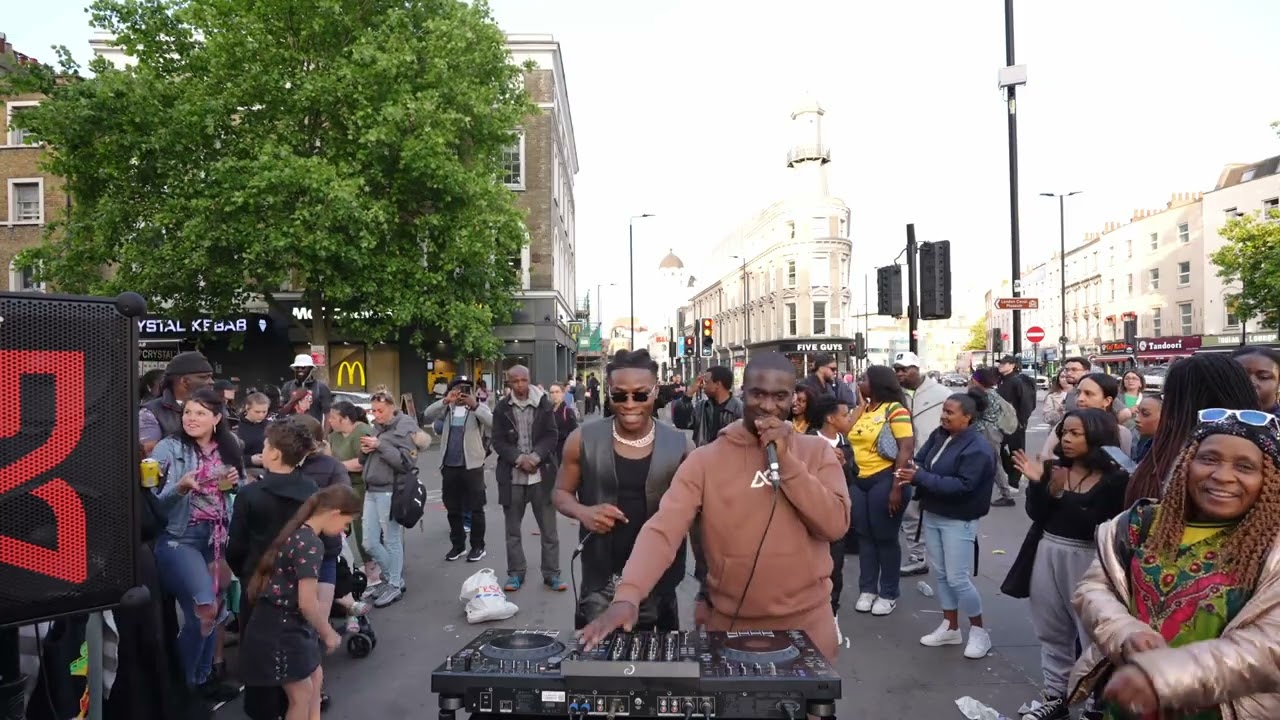 Reekado Banks + City Splash Takeover in Kings Cross | DJ AG