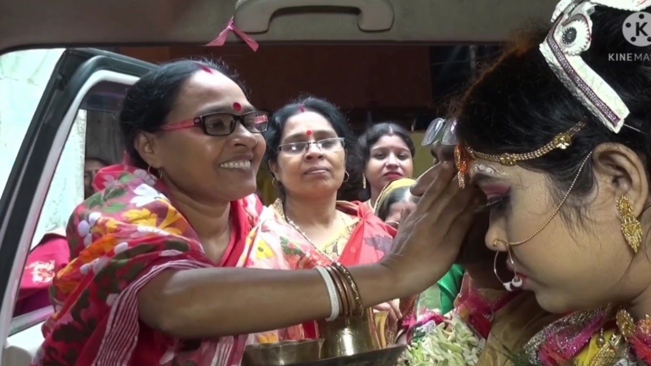 BodhuBoron/বধূবরণ_ভাত কাপড়/নববধূর শ্বশুরবাড়িতে প্রবেশ #bengaliwedding @TheUntoldStoryofSP