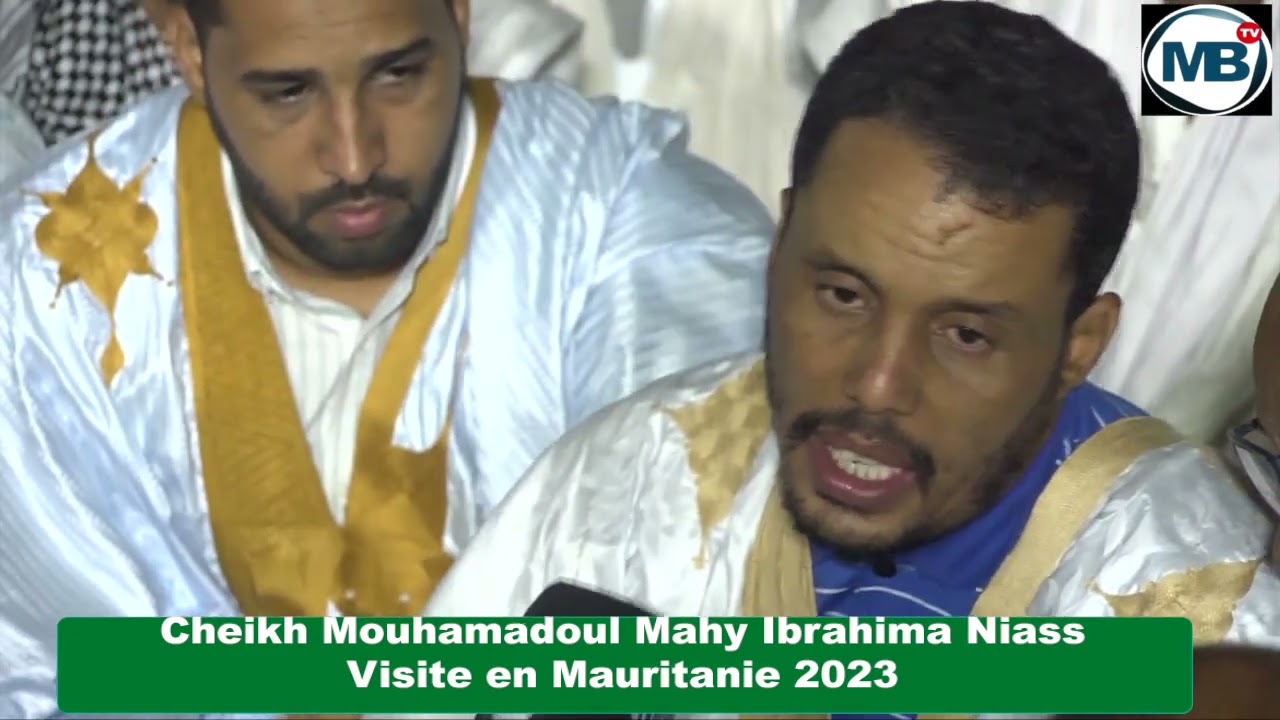 Spécial zikr à la résidence du khalife de la Fayda en Mauritanie