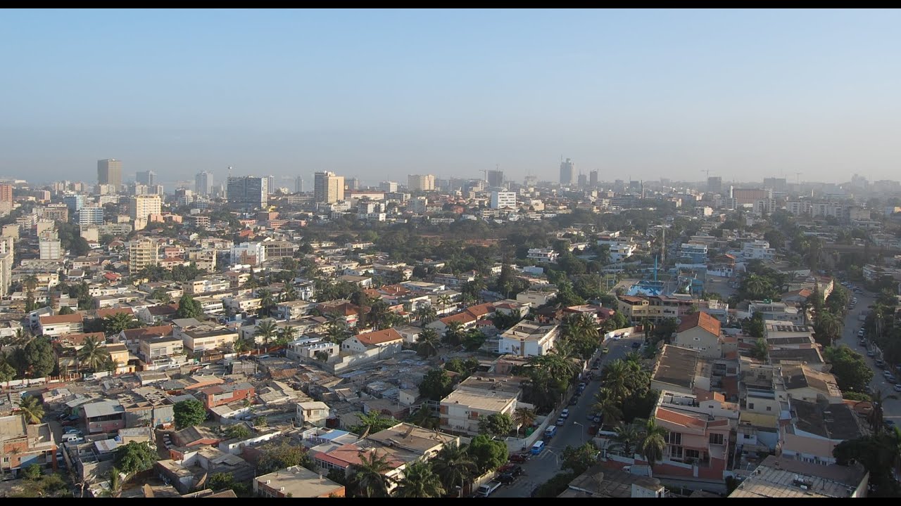 TOP 10 TALLEST BUILDINGS IN LUANDA ANGOLA / TOP 10 DES BÂTIMENTS LES PLUS HAUTS DE LUANDA ANGOLA