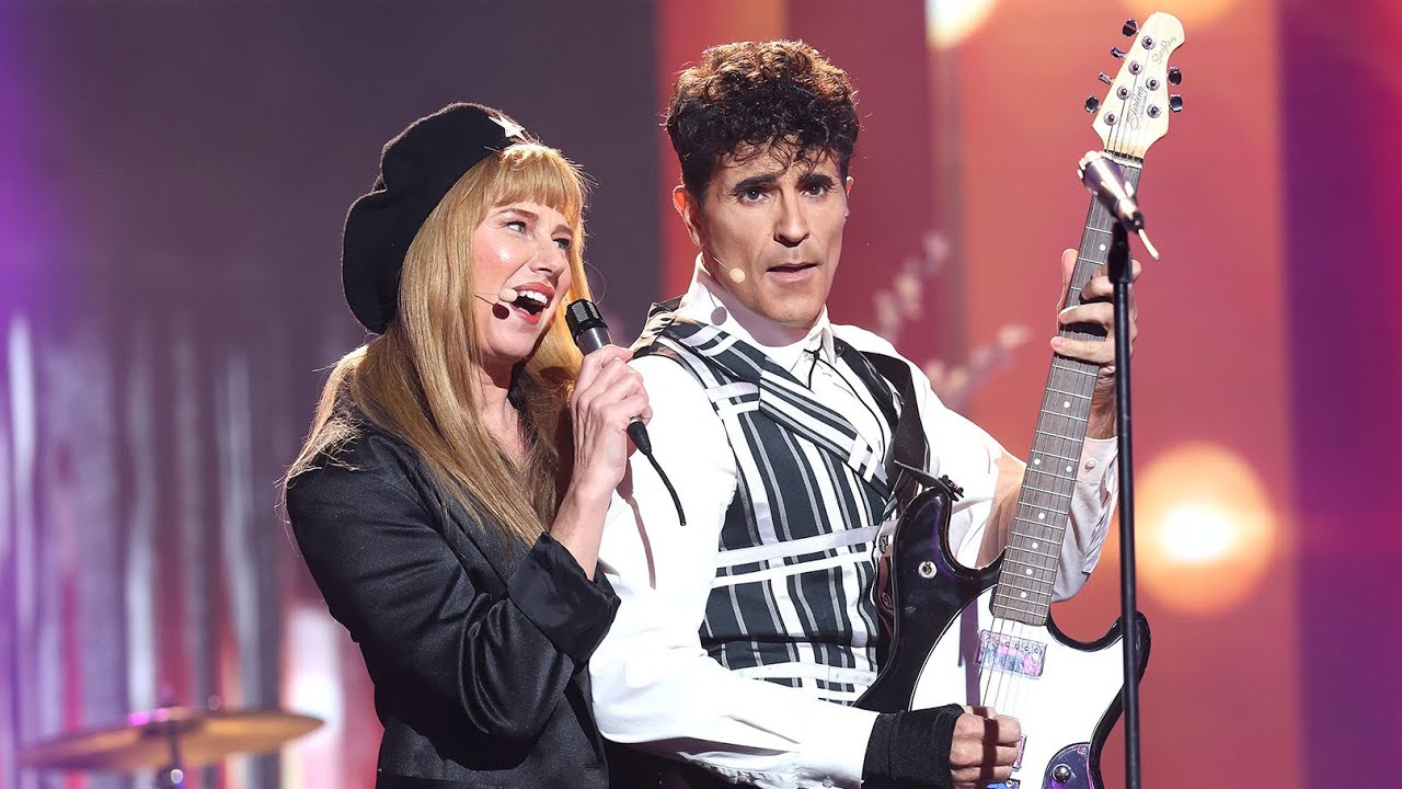 Anne Igartiburu y Luis Larrodera imitan a Alex y Christina en '¡Chas! y aparezco a tu lado' - TCMS
