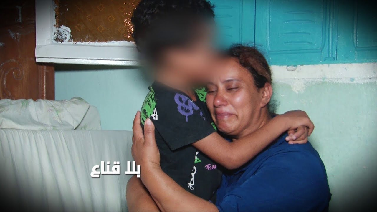 دوار هيشر:أم ملتاعة تقتات من الزبلة ولديها ثلاثة أبناء مرضى بالصرع والتوحد والفدة ولامن مسؤول تدخل؟