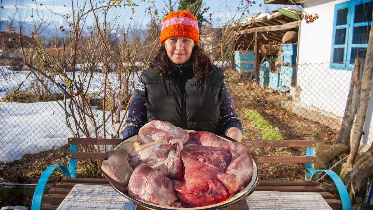 Traditional Recipe for Karvavica (Blood Sausage)