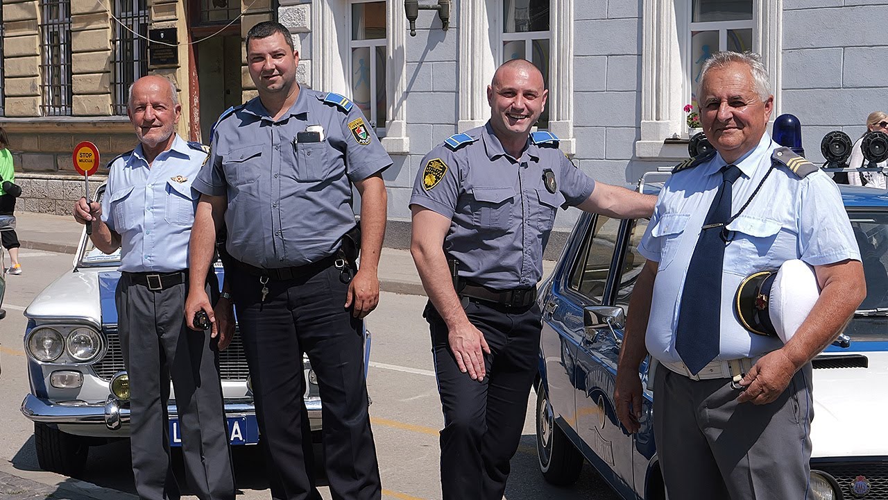 Čudo neviđeno, milicija i policija zajedno na skupu oldtimera