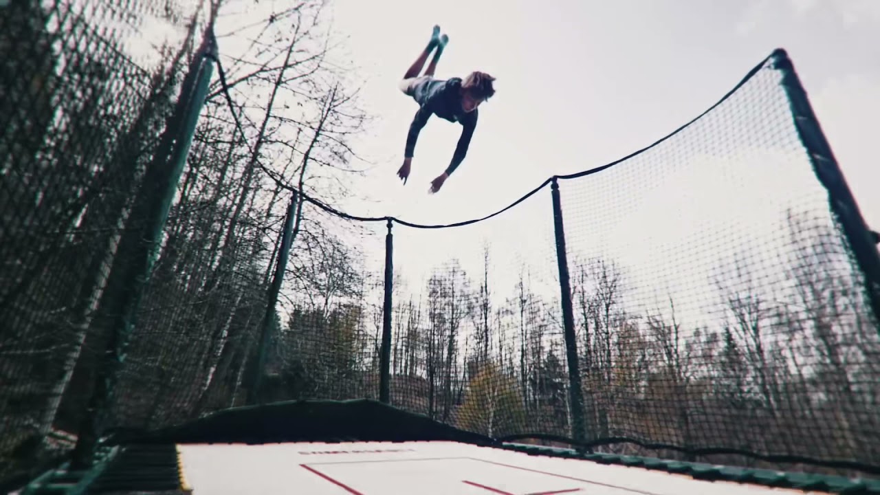 Crazy trampoline tricks😳👀