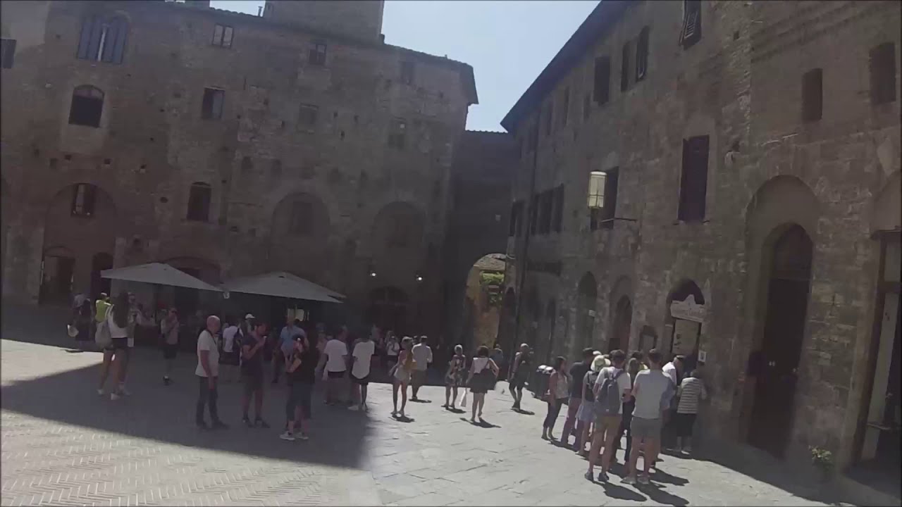 San Gimignano, Italy, Piazza della Cisterna