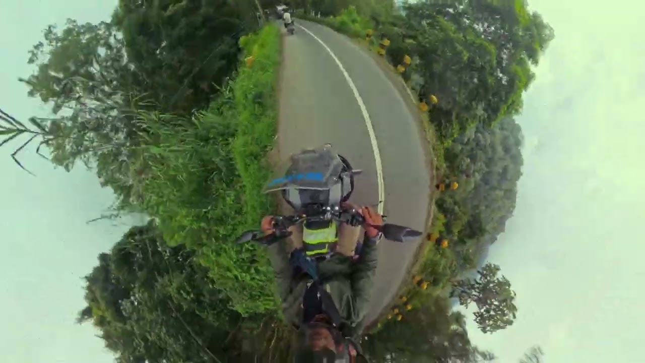 PERJALANAN MENUJU GARDU PANDANG BROMO HILLSIDE - Trip MALANG