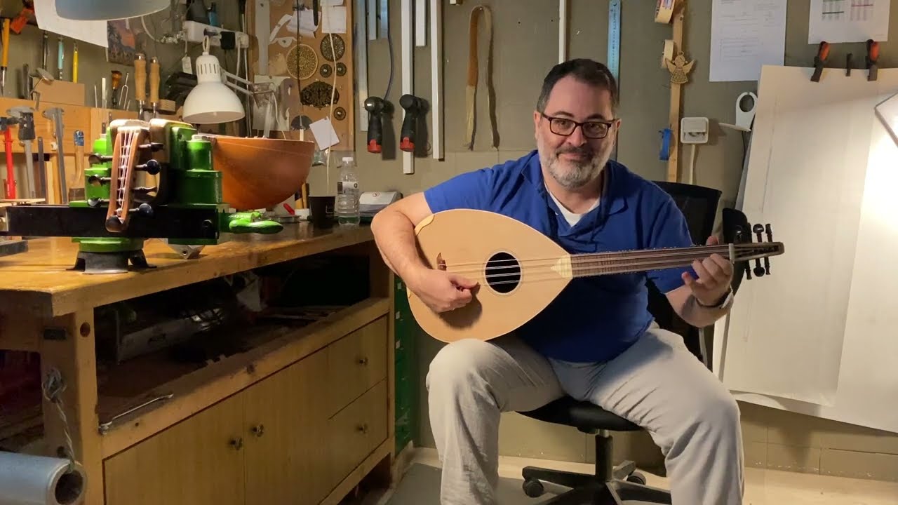 Lavta Sapele - Cedar made by Manolis played by Mihalis Kotis