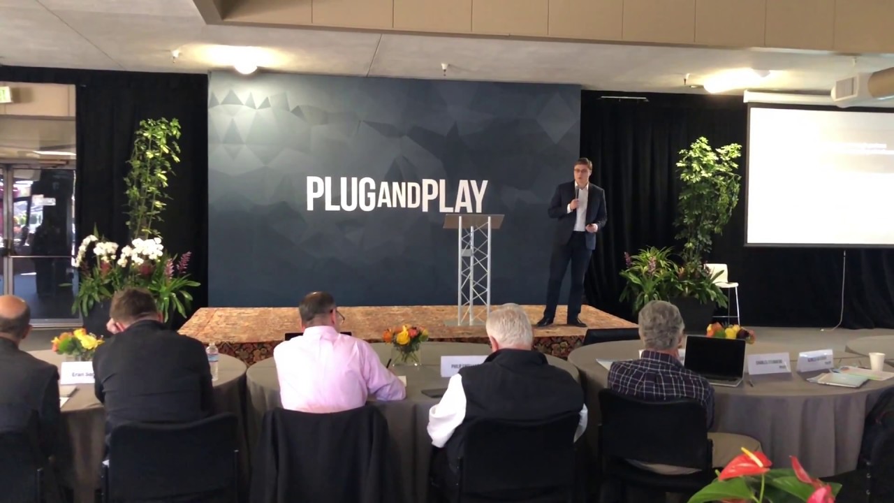 1World Online's presentation at Plug and Play Tech Center