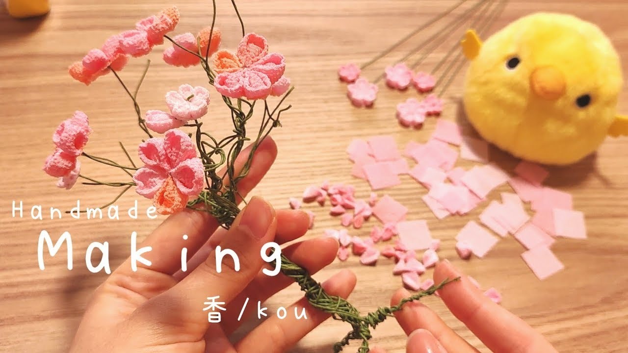 Ткань становится цветком сакуры|Kanzashi flower|Japanese fabric flower-making|和#7