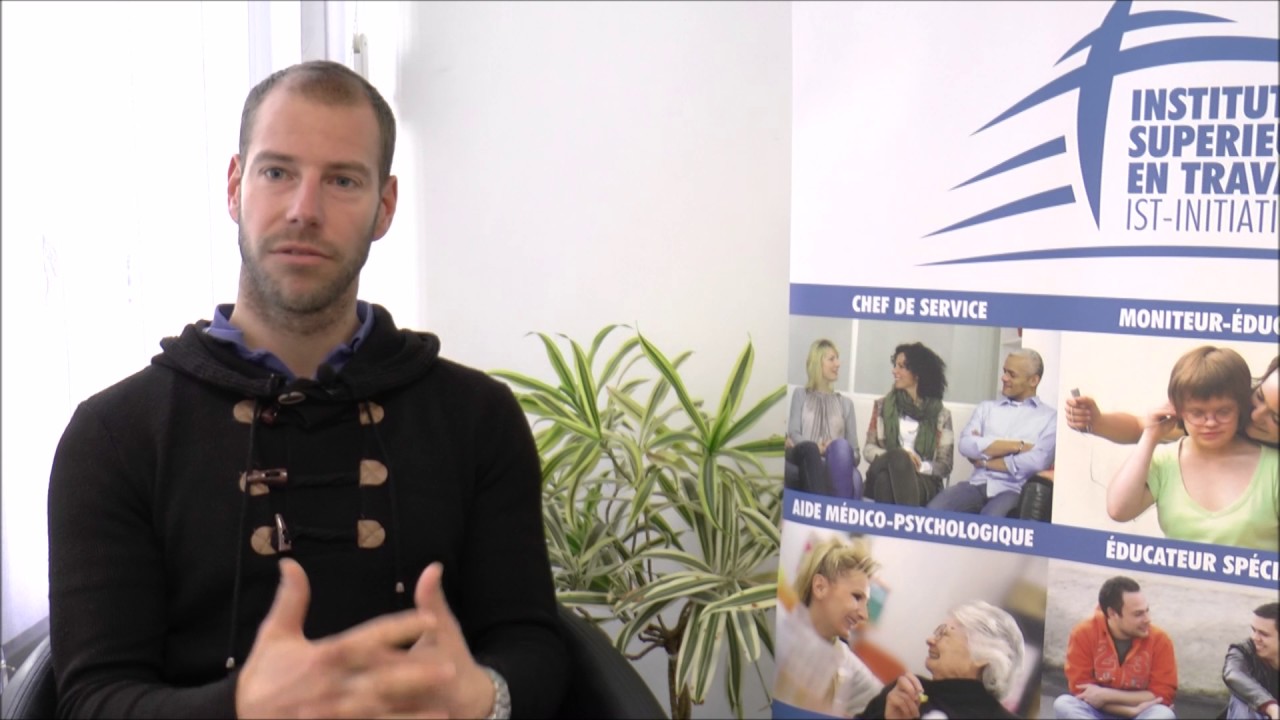 Jonas, étudiant en formation de Moniteur-éducateur à INITIATIVES