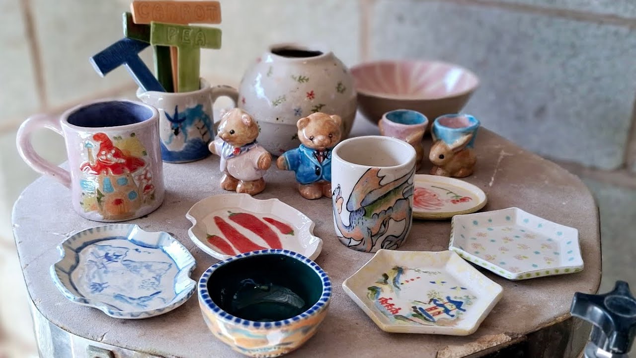 Kiln Opening, Students Pottery Painting No.9. Painting bisqueware. 😊  #pottery #homestudio #handmade