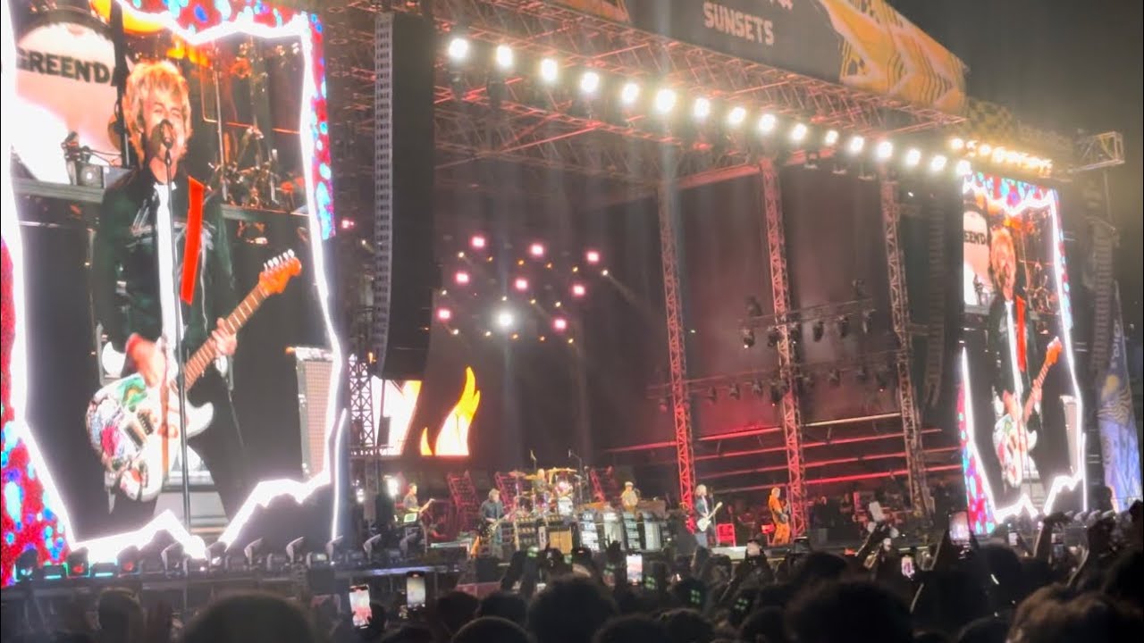 @GreenDay  live performance at Lollapalooza Mumbai India #greenday #lollapalooza #liveconcert