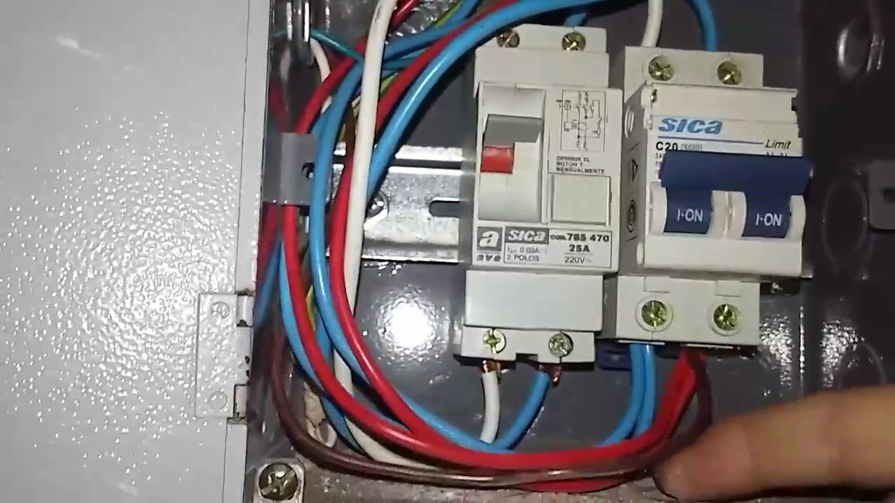 Canal JDB. Problemas para pasar cableado nuevo, no pasa pasacable.