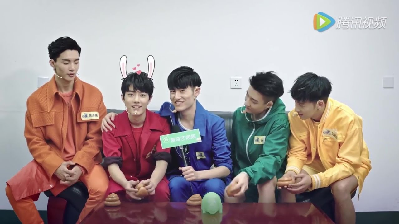 2016.12.15 iQIYI Bubble Interview with XNINE Members - Xiao Zhan CUT [ENG/RUS SUB]