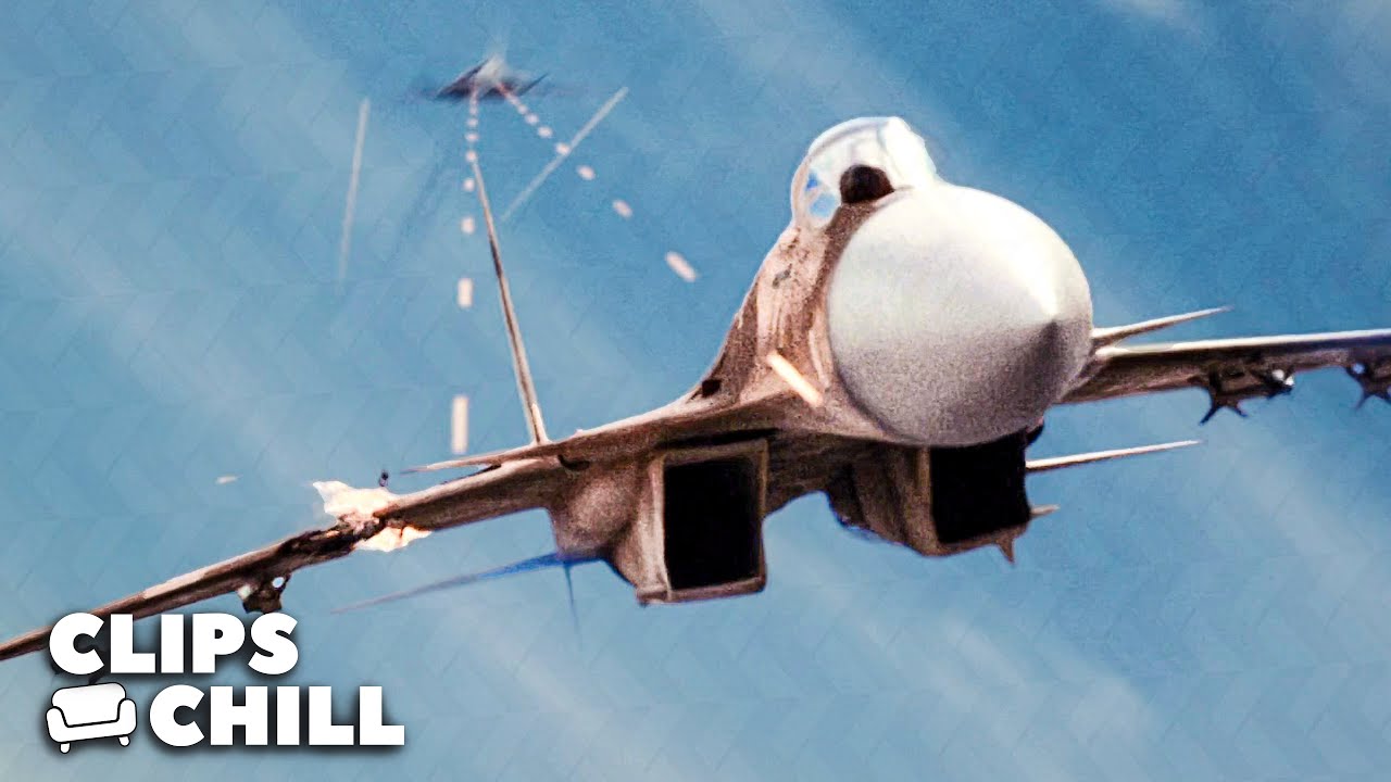 Gannon and EDI Face Off With Russian Forces | Stealth (Jamie Foxx, Jessica Biel)