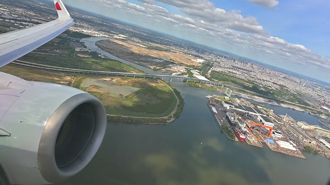 American Airlines Boeing 737-800 Takeoff PHL-BOS 10-2-2025