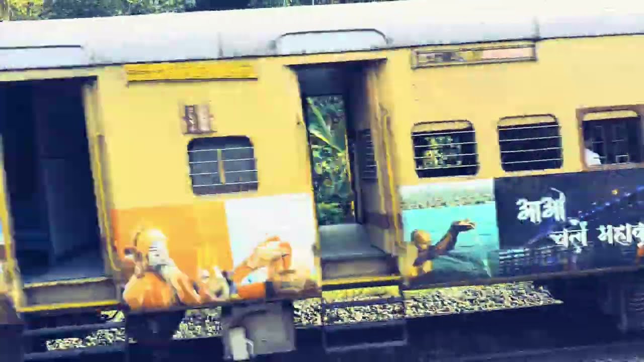 Train 🚂🚃🚃🚃...