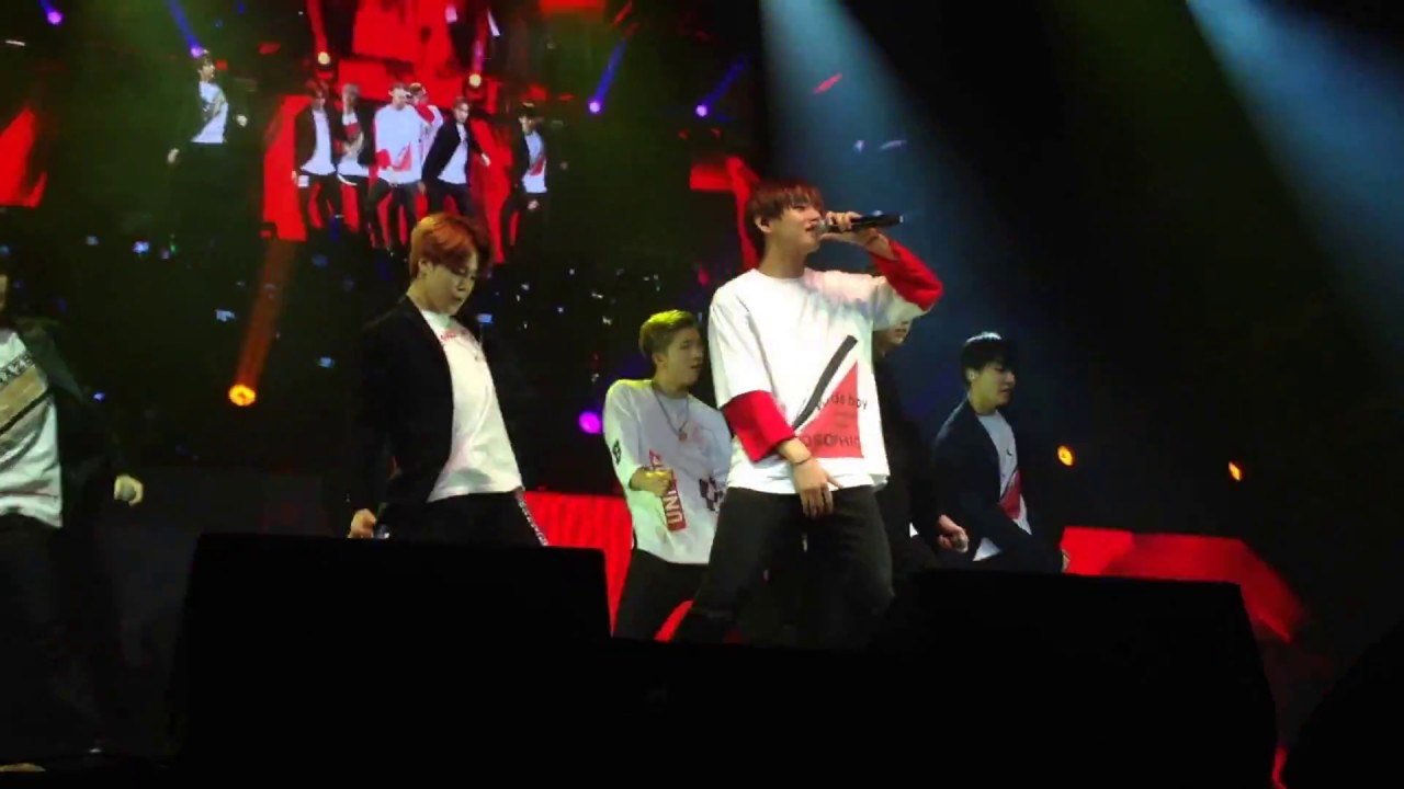 TRB IN BRAZIL [FANCAM] 150731 BTS - Boy In Luv