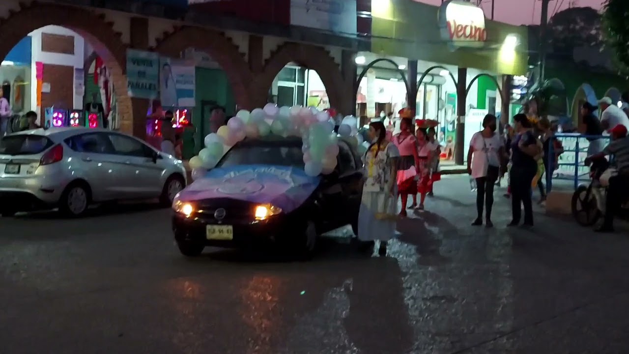 Peregrinación de mujeres 10 de Diciembre en Amatlán de los Reyes.