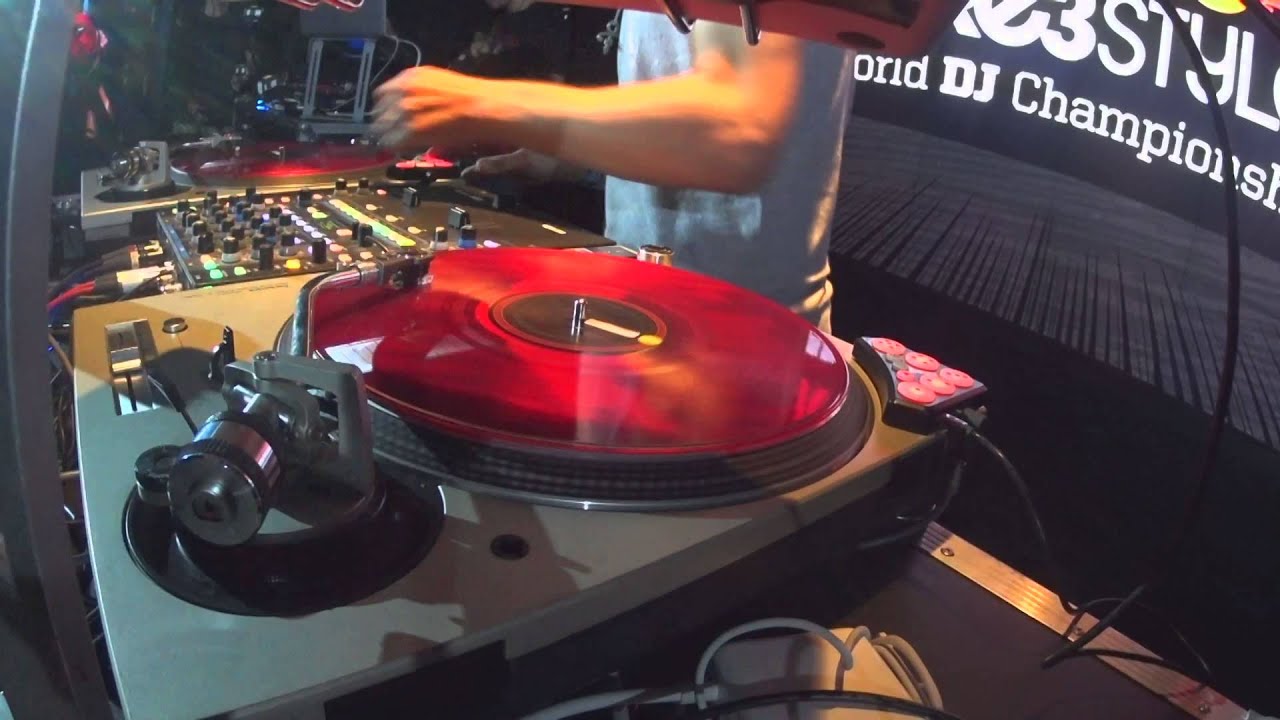 Charly Hustle Red Bull 3style World Qualifier Set