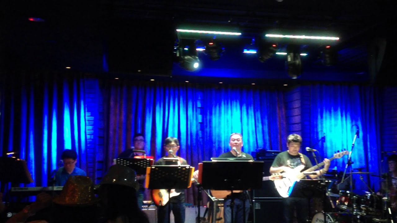 海闊天空 by Music Corner House Band