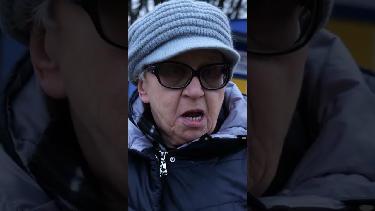 SENIORKA SZCZERZE O MIŁOŚCI. &bdquo;Zaczyna się na ustach, a kończy na czterech literach.