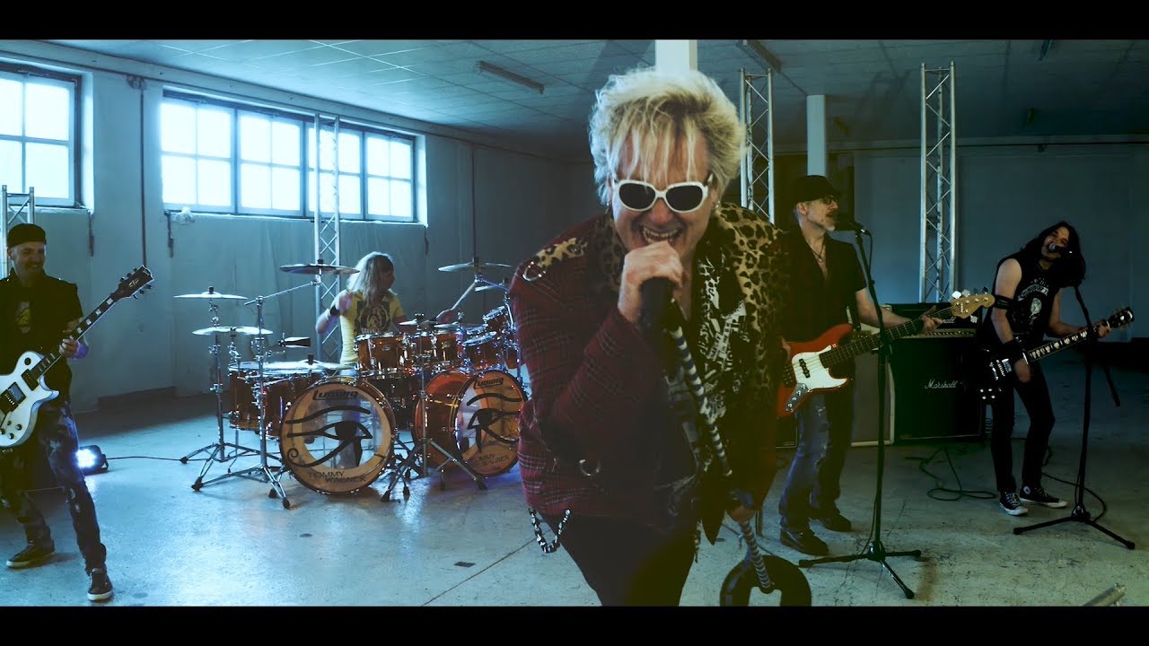 LustfingeR - Niemals Vergessen (Official Video)