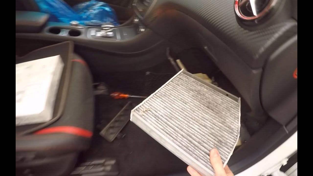 Mercedes-Benz W176, W246, C117, X156 / A- B- CLA- GLA-Class - Changing the Cabin Air Filter