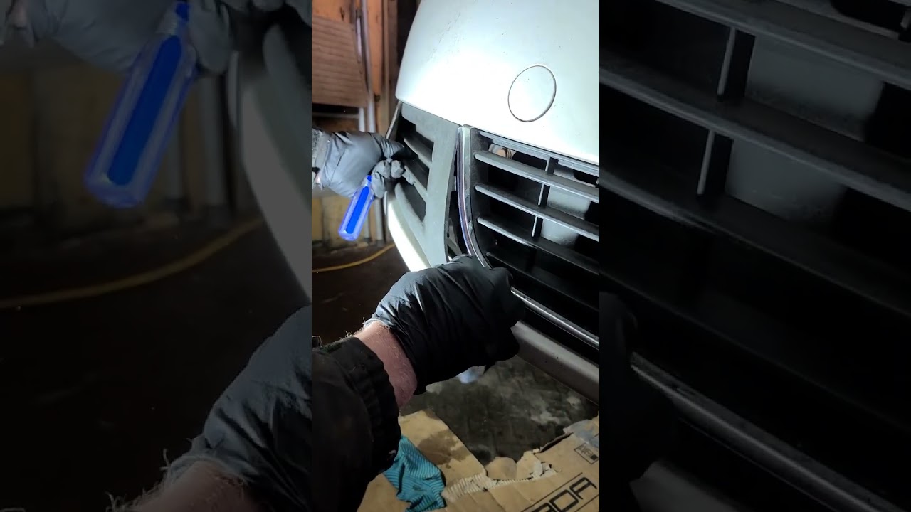 How to remove lower grill golf mk6 2011