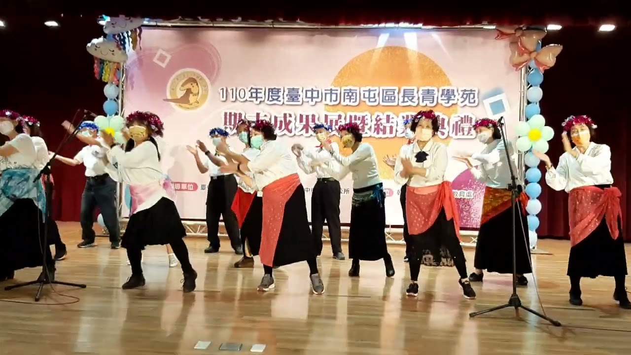 2021/11/19日歌唱技巧進階班成果展表演。