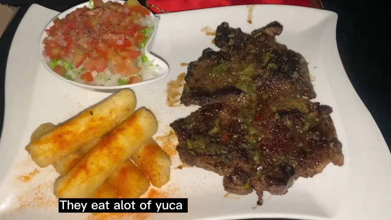 Exploring Traditional Colombian Food and Beverages #colombiatravelvlog