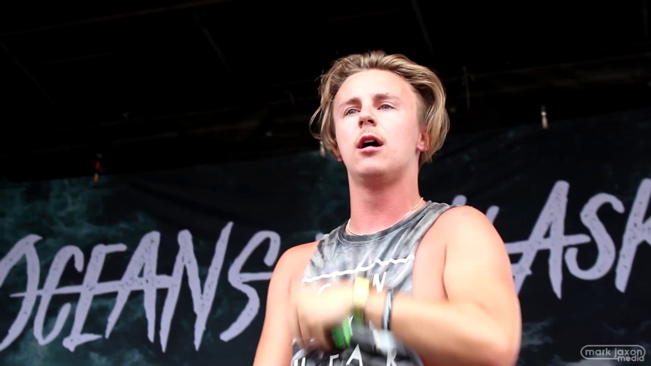 Oceans Ate Alaska - Full Set Warped Tour 2016