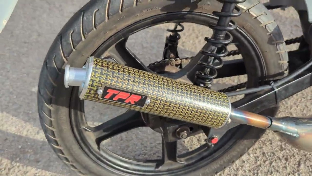Derbi variant Revolution 74 brk + escape TPR