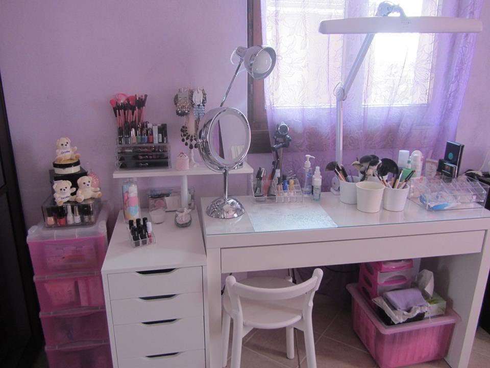 ♥♥♥LA MIA POSTAZIONE E COLLEZIONE MAKE UP♥♥♥