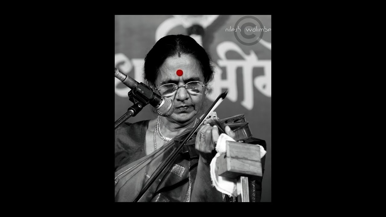 Dr N. Rajam (violin) - Raga Jhinjhoti