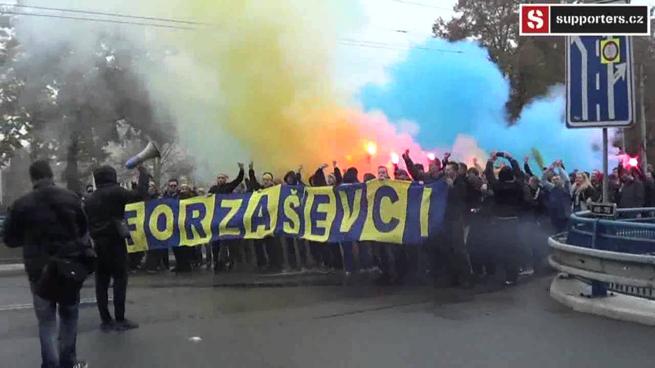 Pochod Zlína a Slovácka před lokálním derby