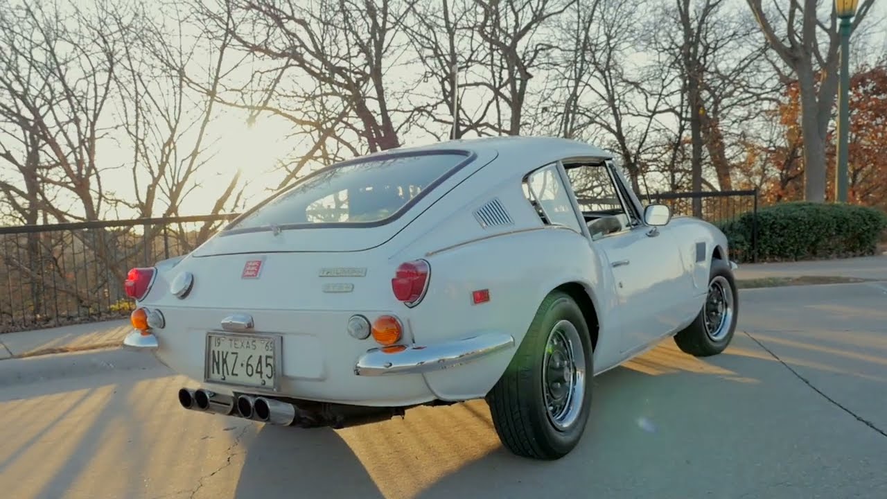 Triumph GT6  +