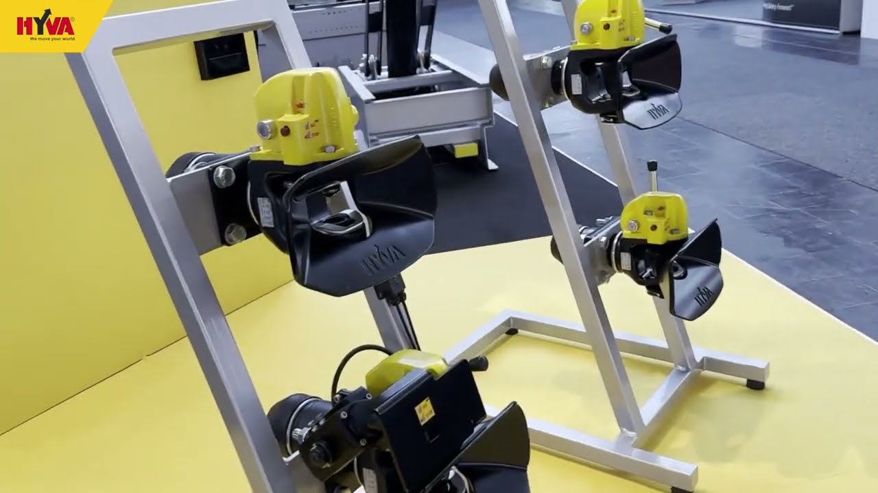 IAA 2022 HYVA automatic trailer coupling - Angelo Inverardi
