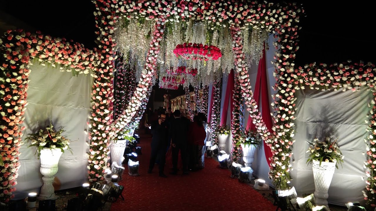 Shadi ka best decoration in Lemon Tree hotel || Cresent Tower, 3rd Mile, Sevoke  Road